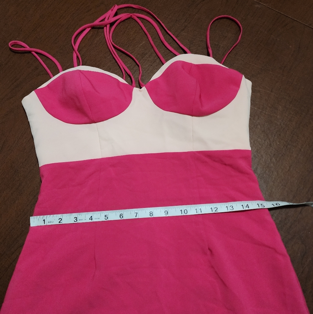 NWOT ... NBD Pink and Cream Dress - Picture 3 of 10